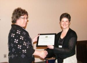 2012-05-10_037-SusanHill-CatherineArseneau-HamiltonAward-cropped